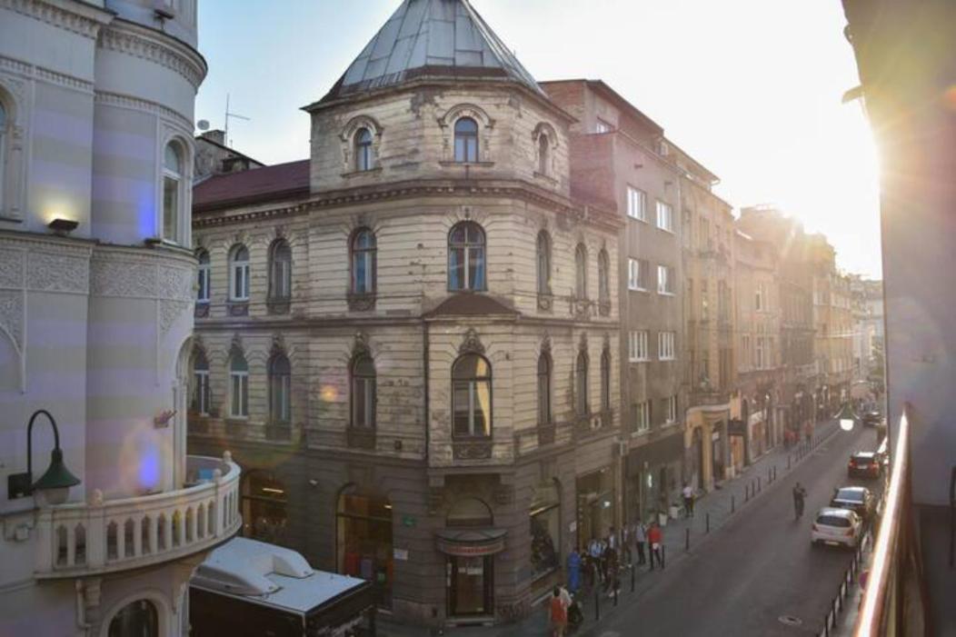 2Bdr Apt With Cathedral View - Excellent Location Apartment Сараево Екстериор снимка
