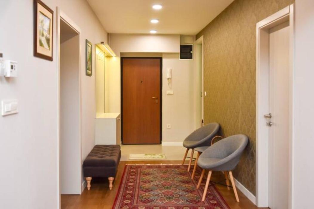 2Bdr Apt With Cathedral View - Excellent Location Apartment Сараево Екстериор снимка