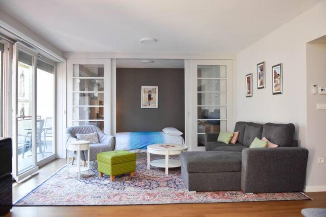 2Bdr Apt With Cathedral View - Excellent Location Apartment Сараево Екстериор снимка